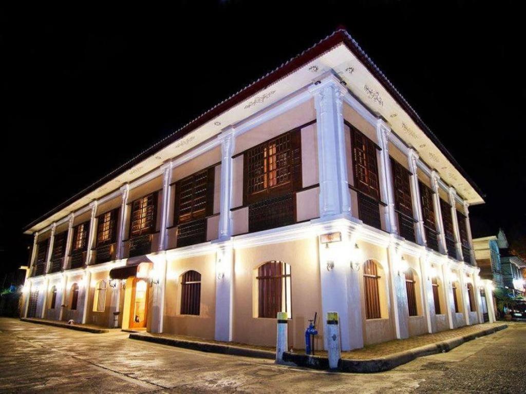 Hotel Felicidad Vigan City Exterior foto