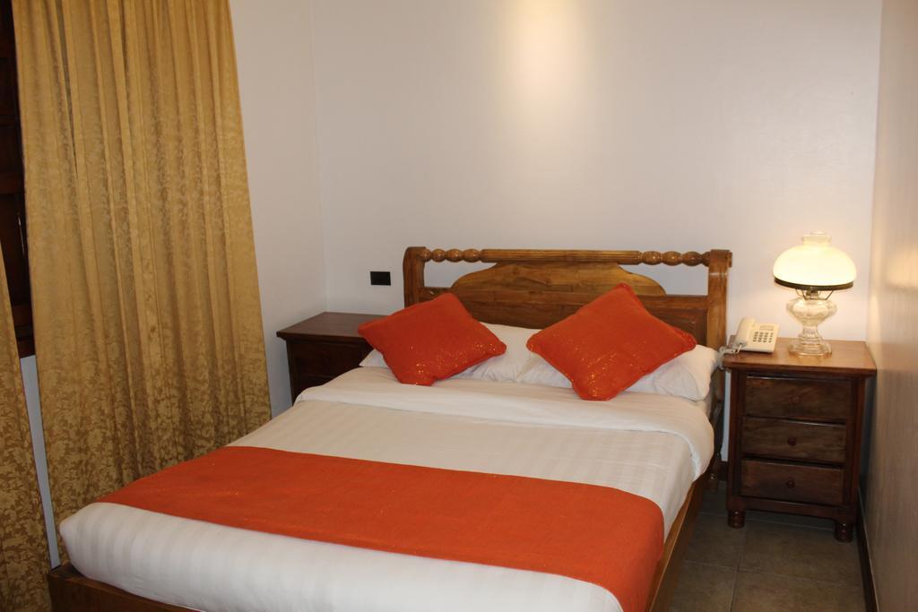 Hotel Felicidad Vigan City Exterior foto