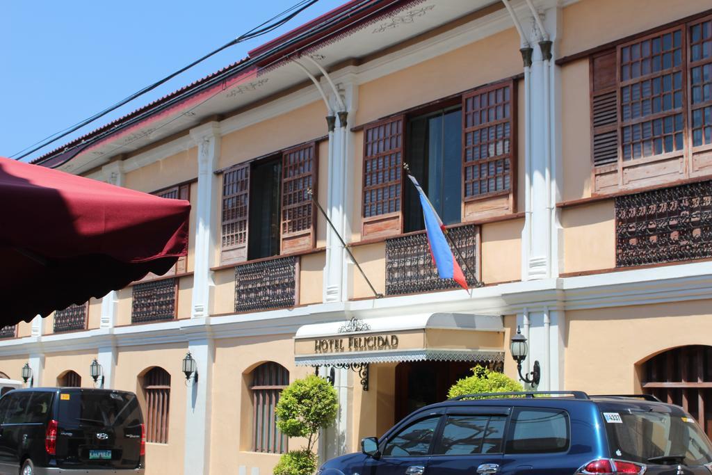 Hotel Felicidad Vigan City Exterior foto
