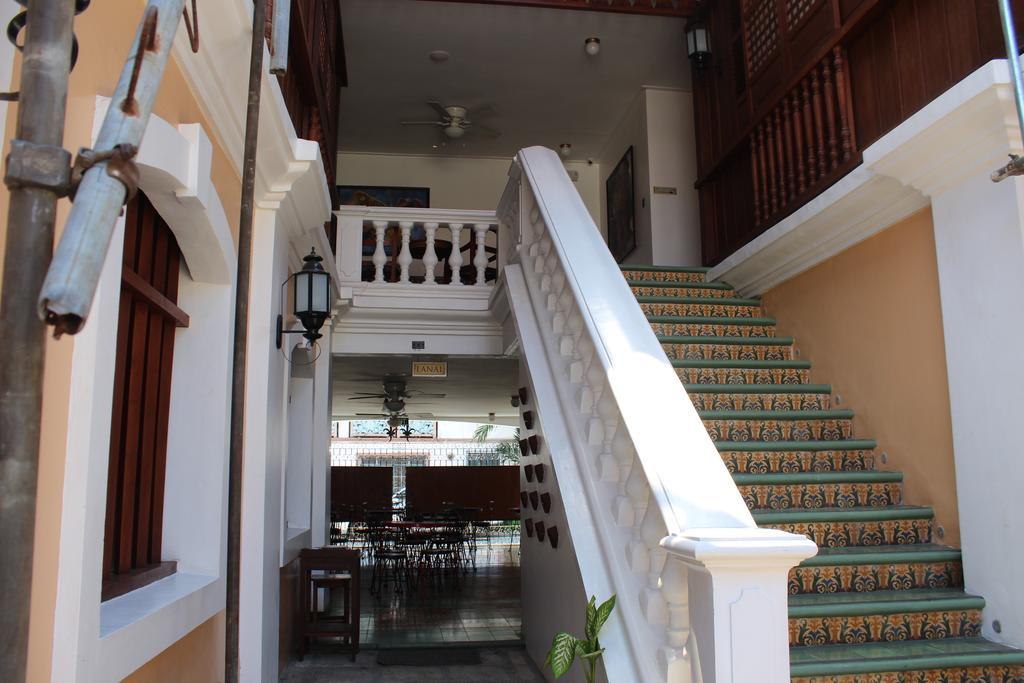 Hotel Felicidad Vigan City Exterior foto