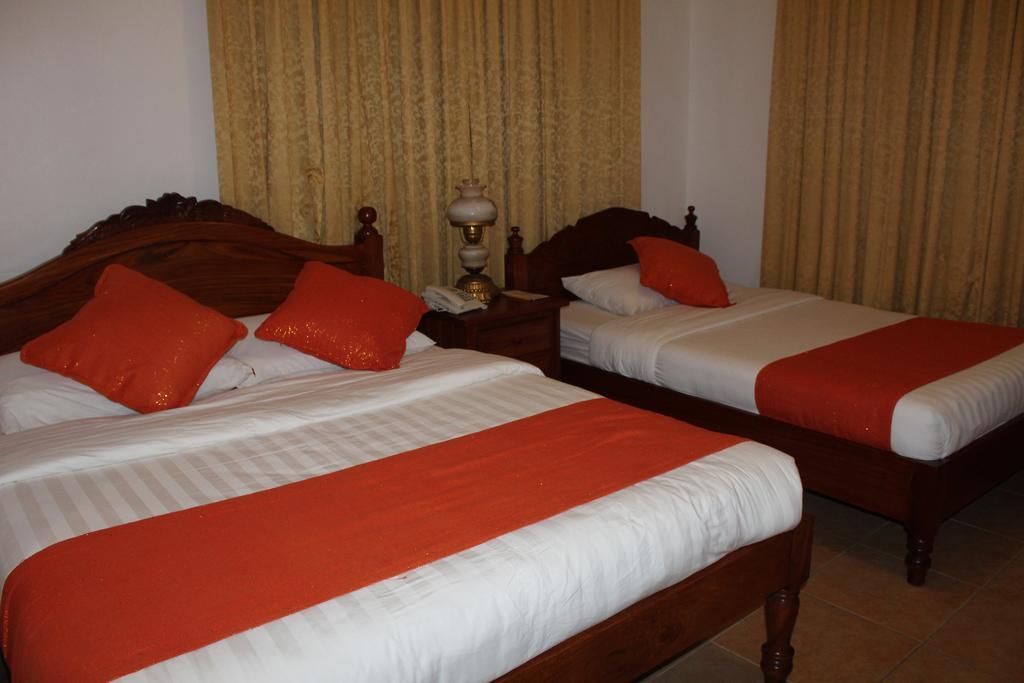 Hotel Felicidad Vigan City Exterior foto
