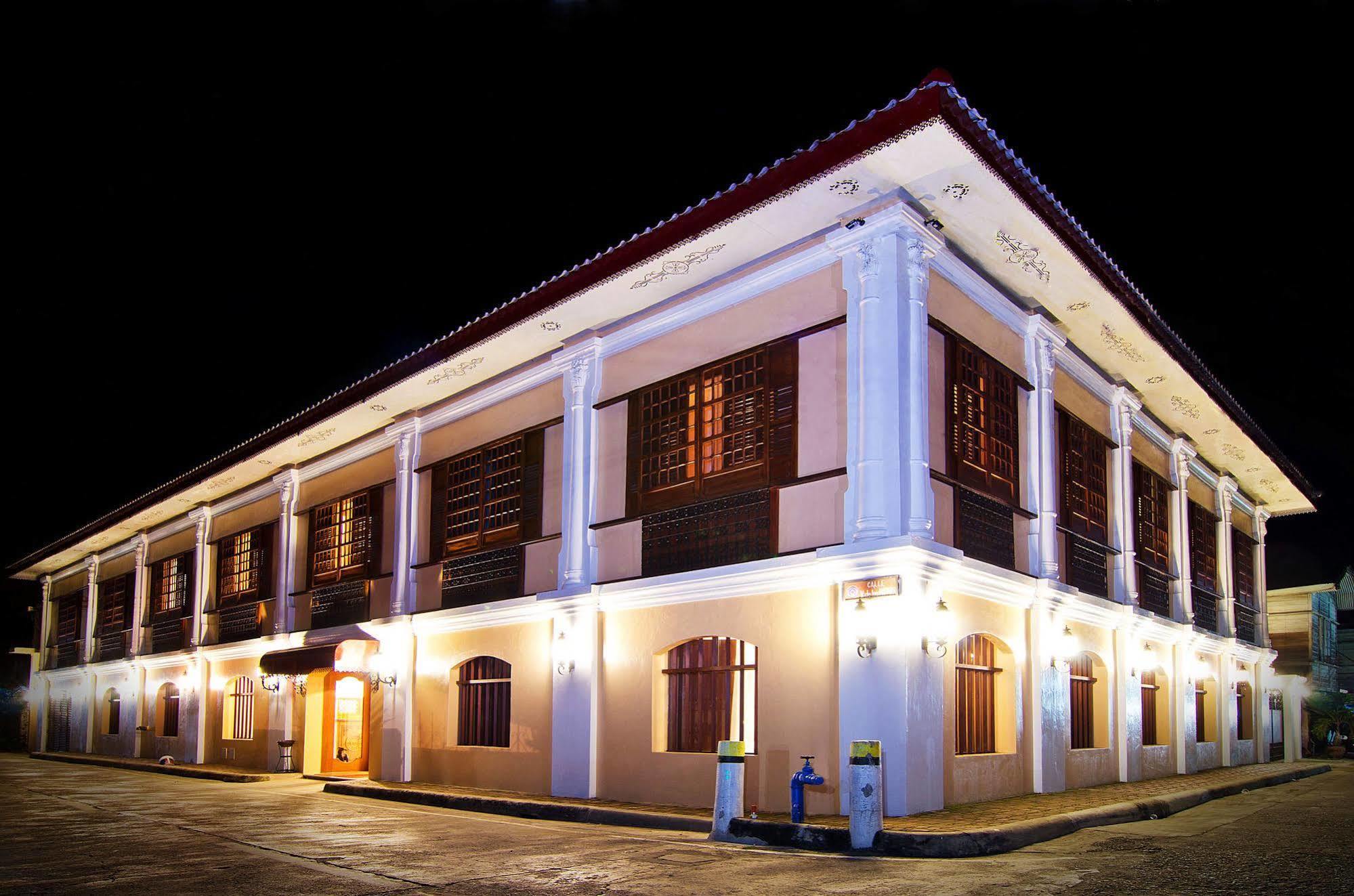 Hotel Felicidad Vigan City Exterior foto